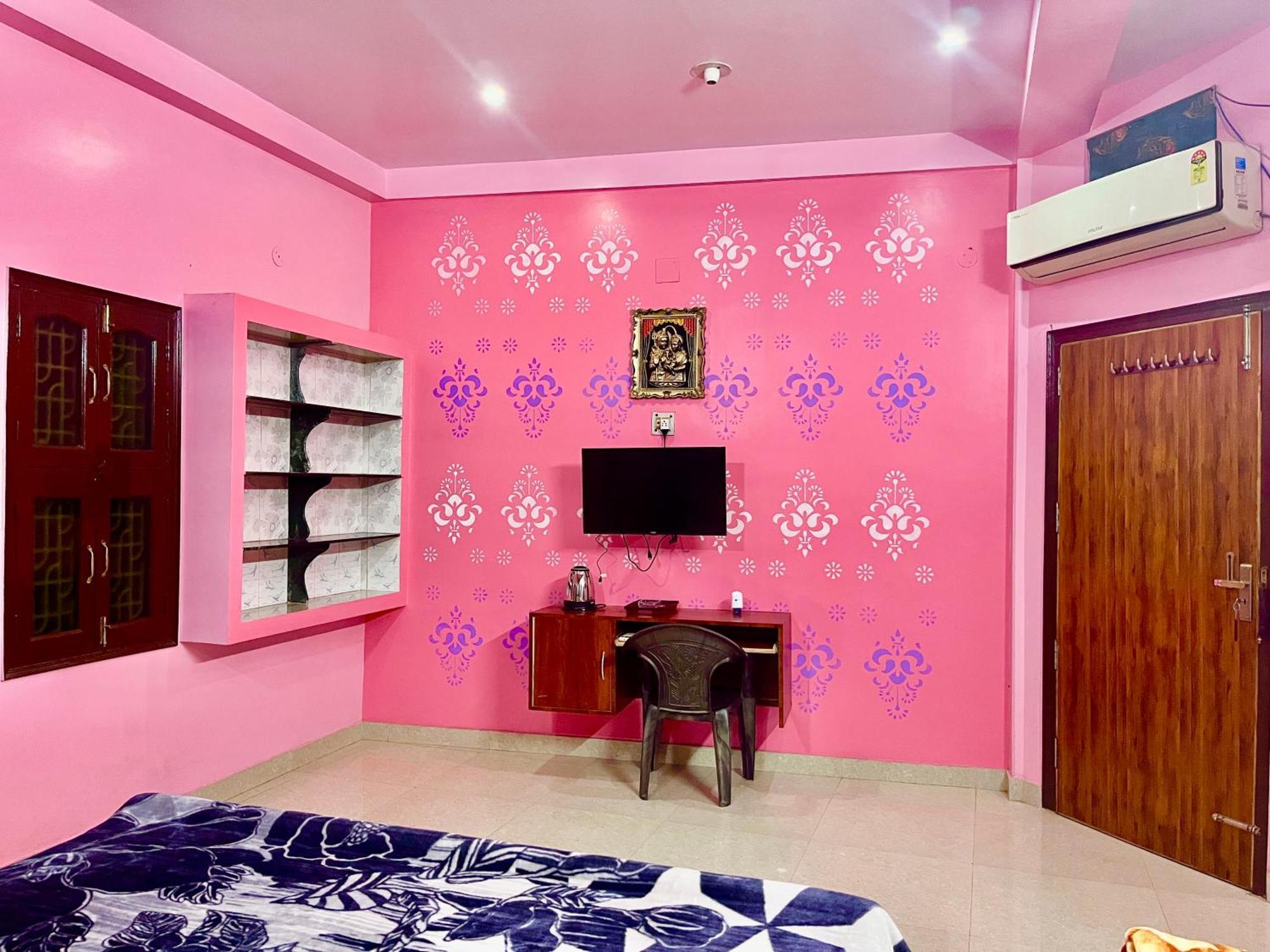 Trilok Residency - Dashashwamedh Varanasi Exterior photo